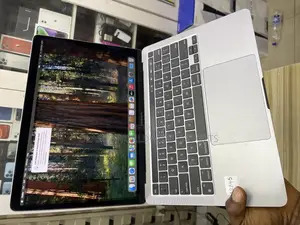 Laptop Apple MacBook Pro 2020 M1 8GB Apple M1 SSD 256GB