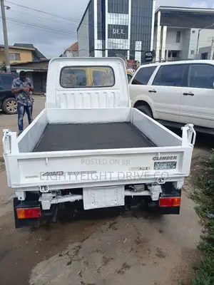 Daihatsu Hijet 2010 White