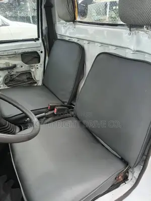 Daihatsu Hijet 2010 White