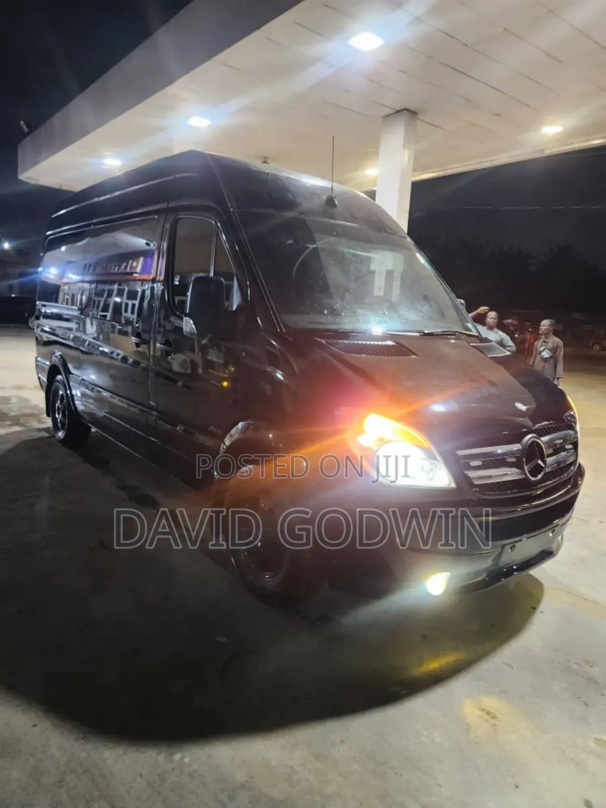 Mercedes-Benz Sprinter 2012 Black