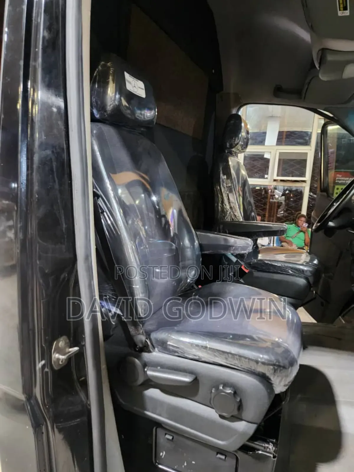 Mercedes-Benz Sprinter 2012 Black