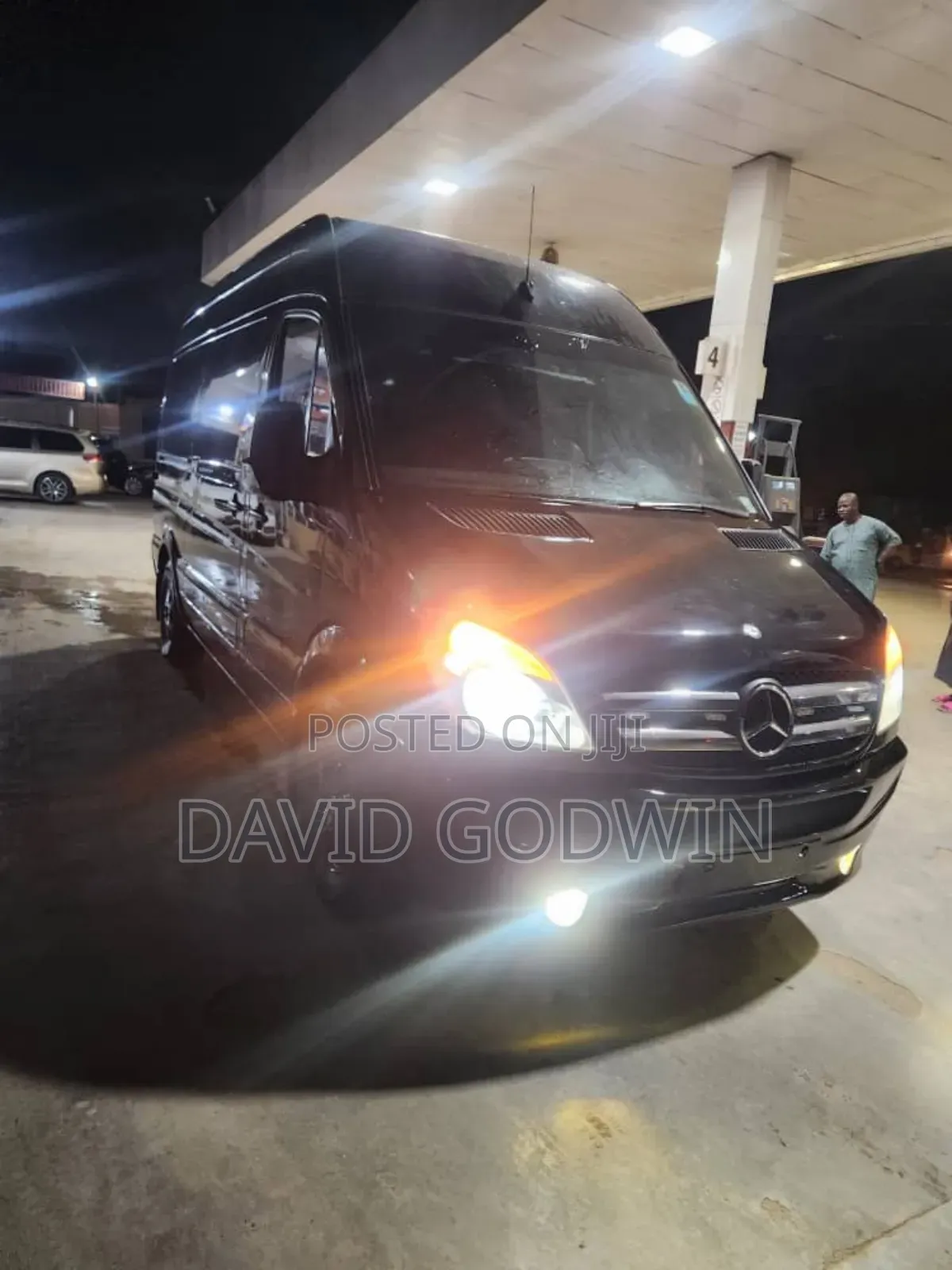 Mercedes-Benz Sprinter 2012 Black