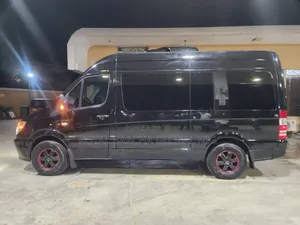 Mercedes-Benz Sprinter 2013 Black