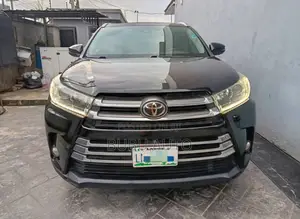 Toyota Highlander Limited Platinum 2019 Black