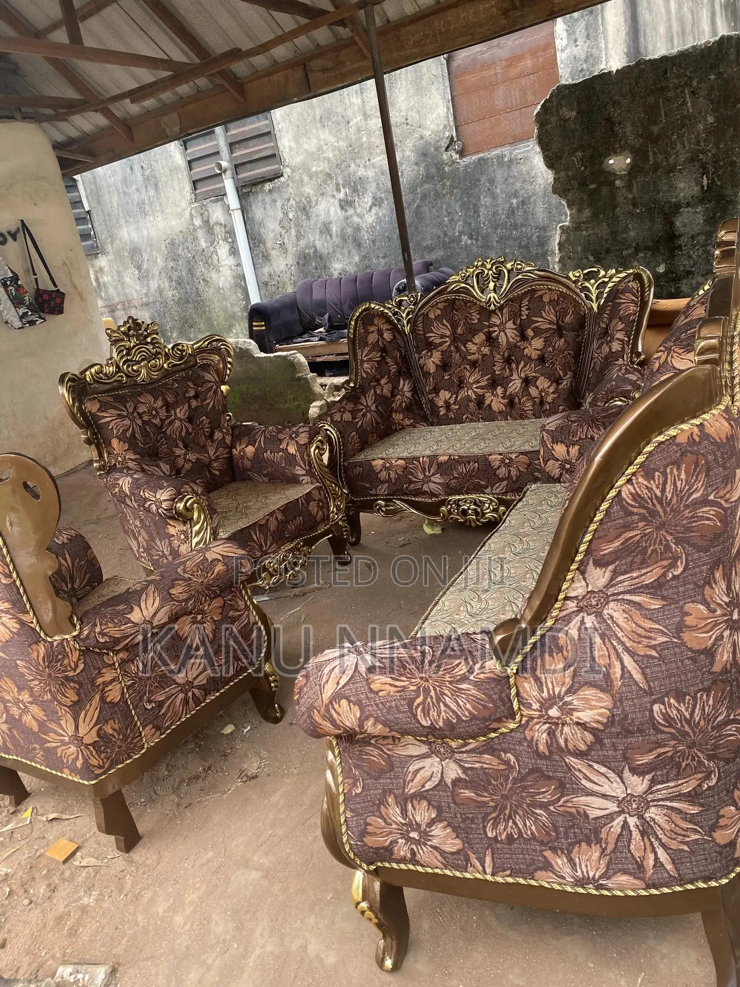 Royal Chair Available
