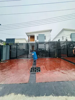 Furnished 4bdrm Duplex in Maryland for sale