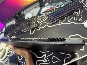 Laptop Asus ROG Zephyrus G16 16GB Intel Core I7 SSD 1T