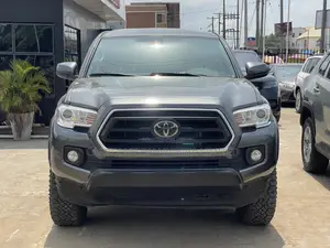 Toyota Tacoma Limited Double Cab 6' Bed V6 AT 2023 Gray