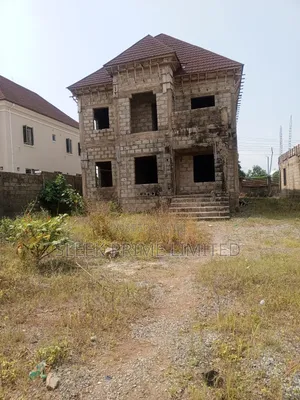 4bdrm Duplex in Mini Estate, Lugbe District for sale