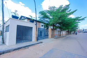 Furnished 3bdrm Duplex in Kayfarm Estate, Ogba for sale