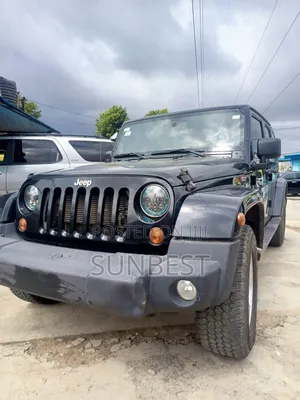 Jeep Wrangler Unlimited Sahara 2013 Black