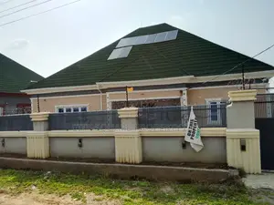 4bdrm Bungalow in Doctor Estate, Lugbe District for sale