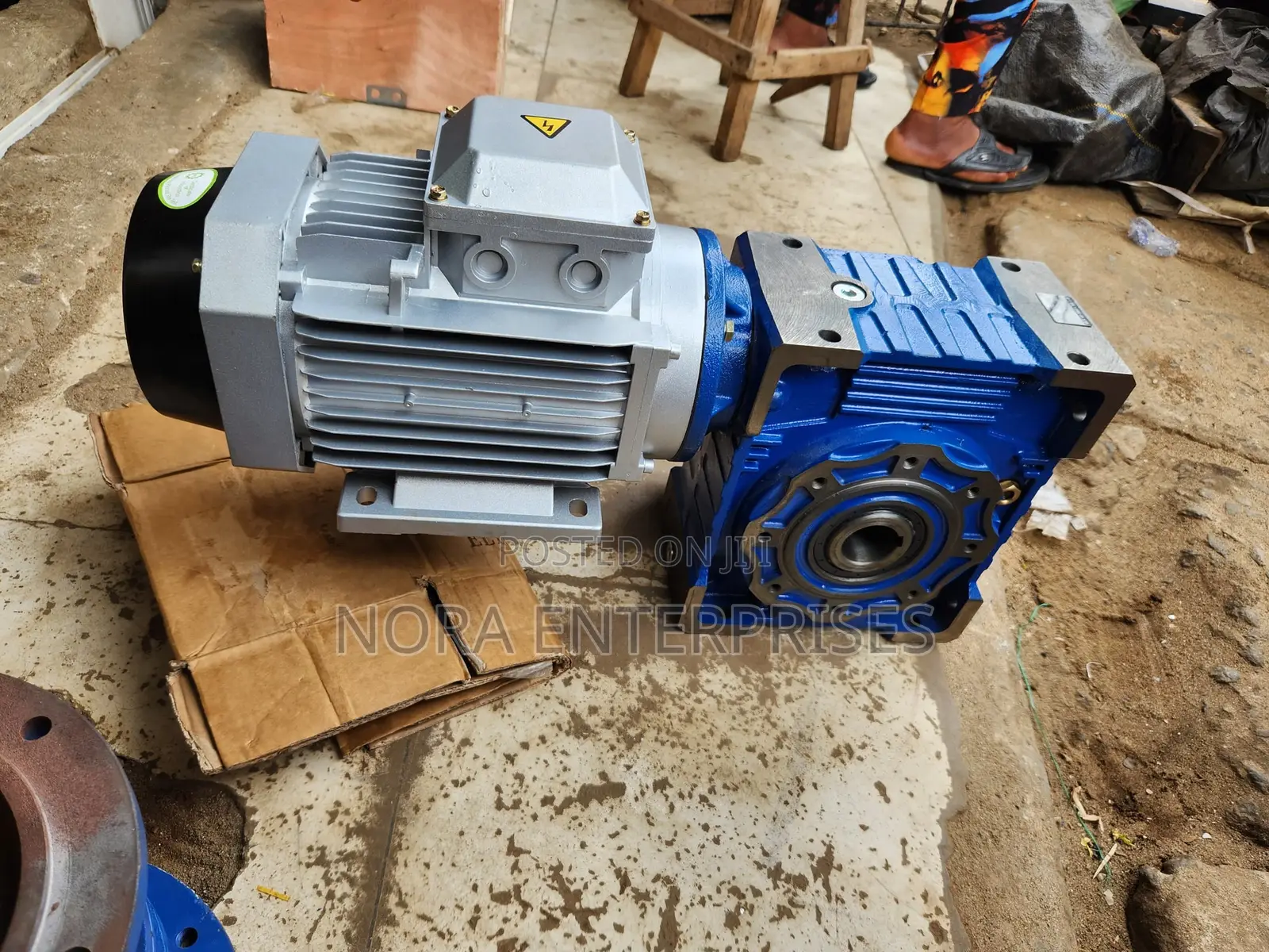 3hp/2.2kw Three Phase Electric Worm Gear Motor