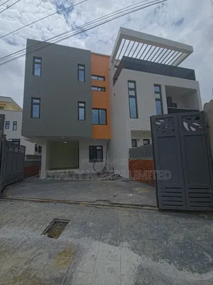 Furnished 4bdrm Duplex in Maryland for sale