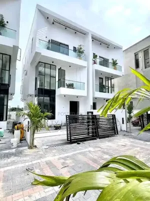 Furnished 4bdrm Duplex in Lekki for sale