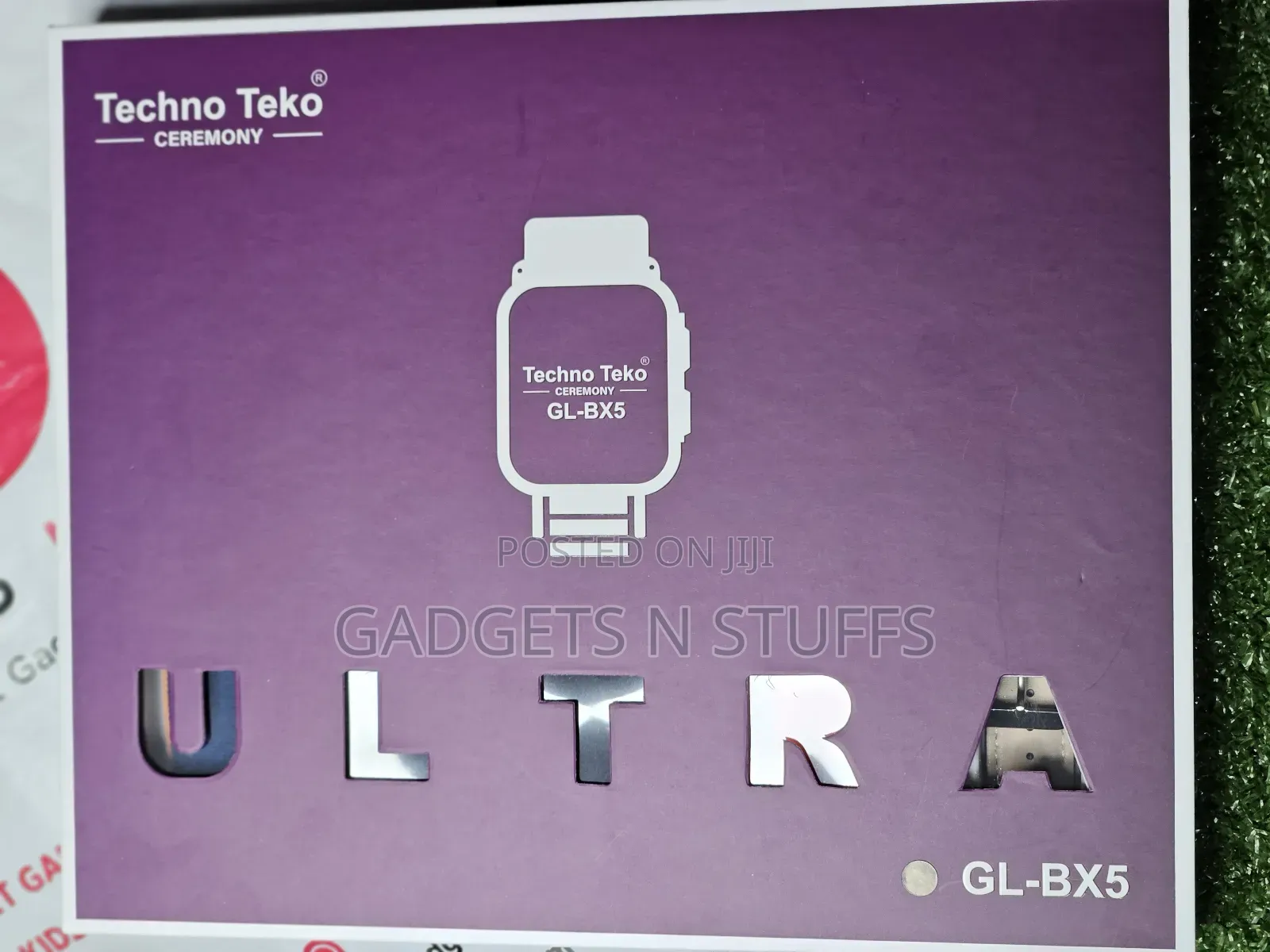 Ultra 9 Max With 5 Straps and Case