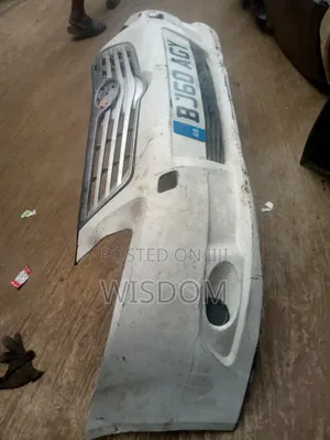 Complete Front Bumper Avensis