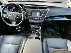 Toyota Avalon XLE 4dr Sedan (3.5L 6cyl 6A) 2015 Black