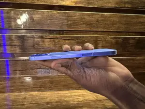 Apple iPhone 16 Plus 128 GB Blue