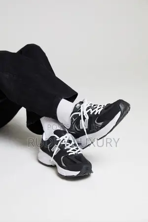 New Balance 530 Classic Sneakers — Retro Style Meets Modern Comfort