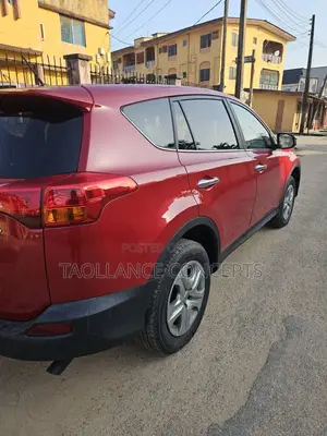 Toyota RAV4 LE AWD (2.5L 4cyl 6A) 2013 Red