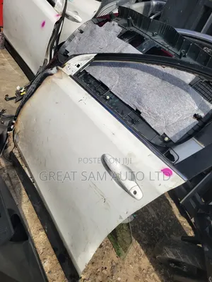 Toyota Rav4 2014 Model Complete Door Front Left