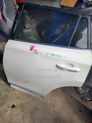 Toyota Rav4 2014 Model Complete Door Back Left