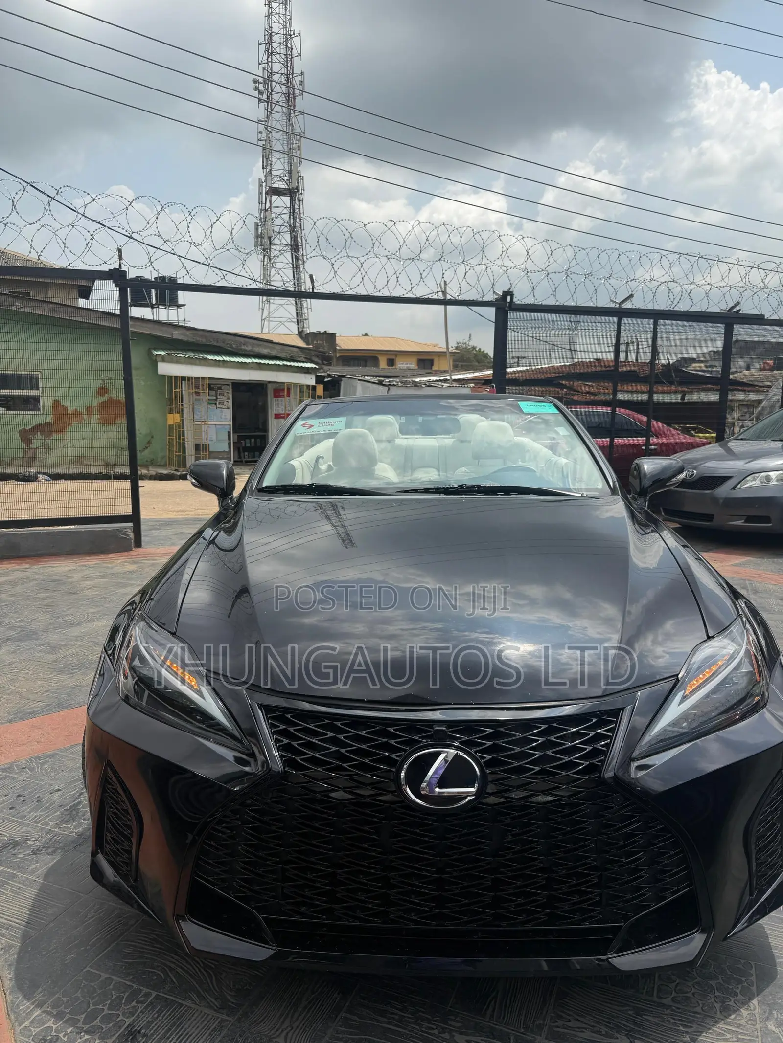 Lexus IS 250 C Automatic 2010 Black