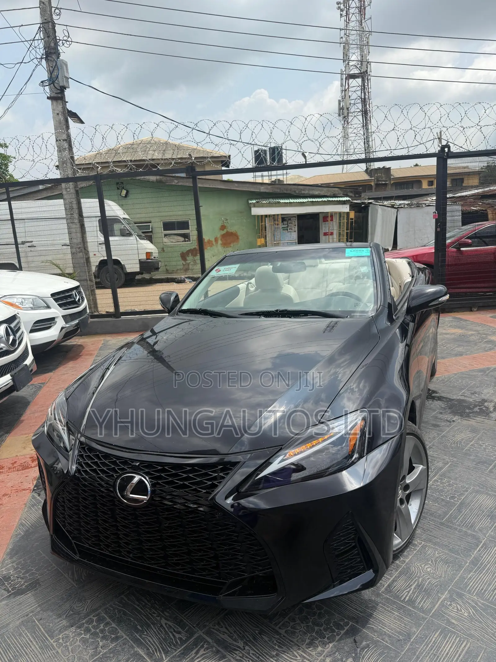 Lexus IS 250 C Automatic 2010 Black
