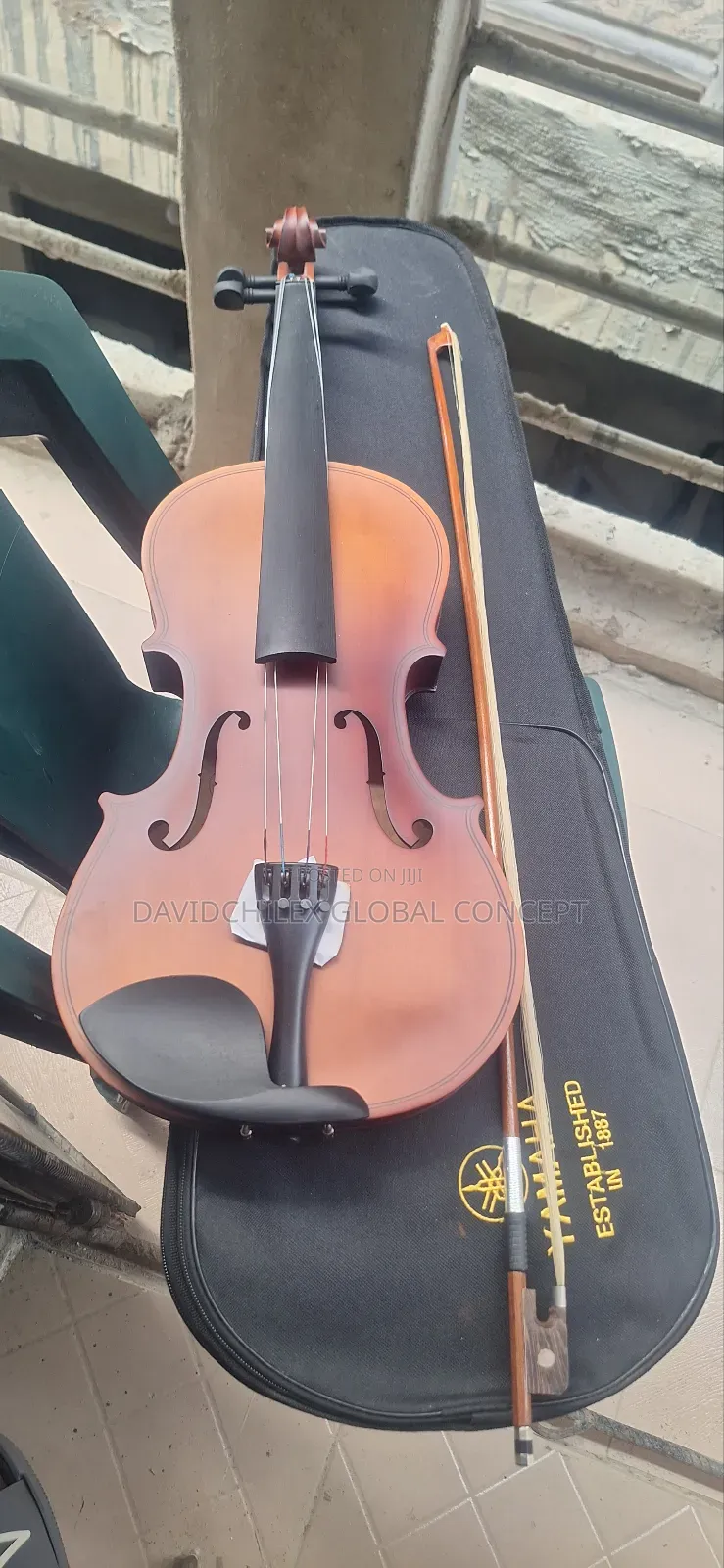 Yamaha 4/4 Viola