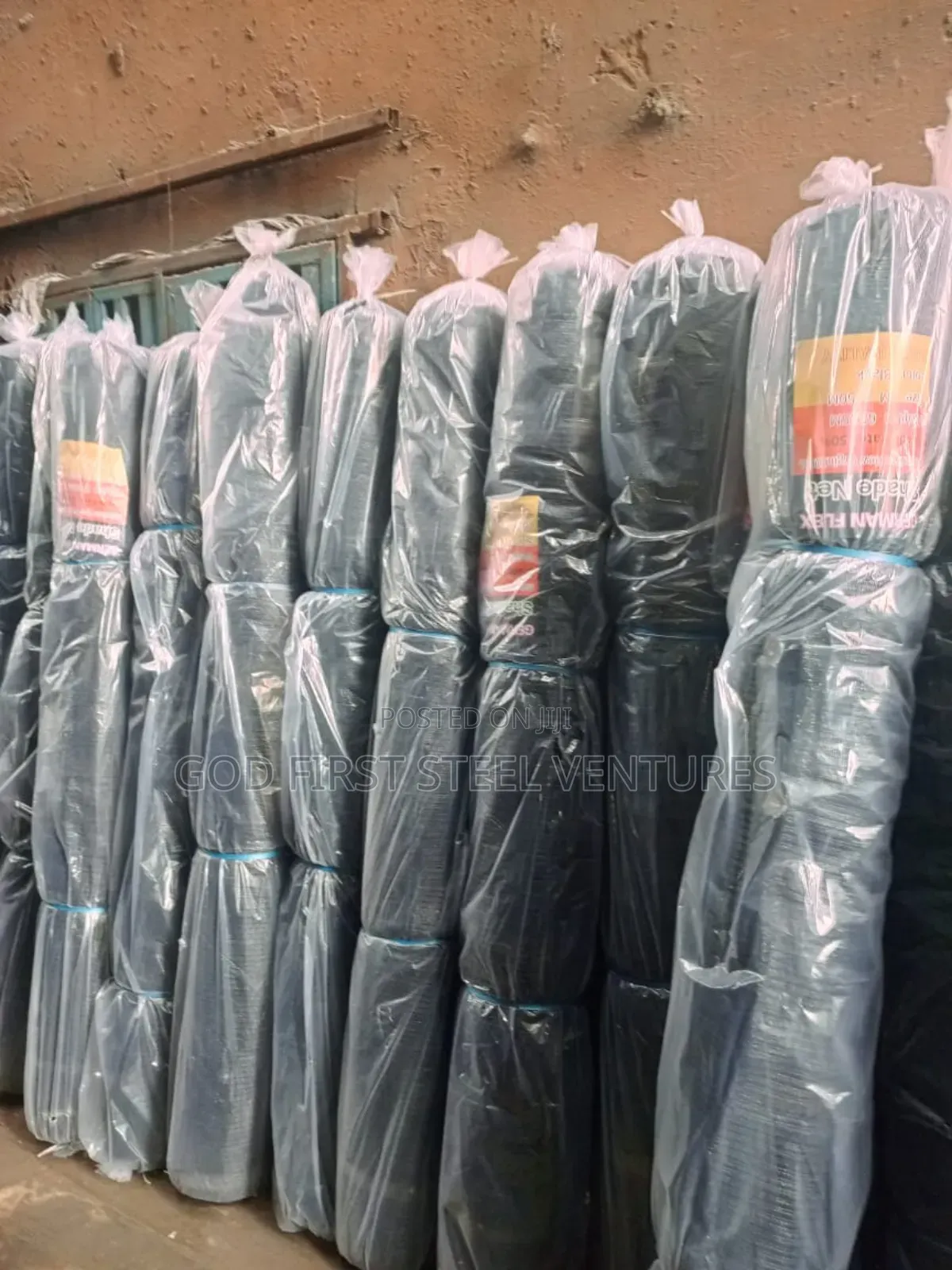 Black Dcalfolding Net