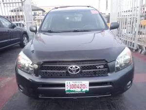 Toyota RAV4 2008 Green