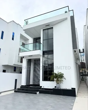 Furnished 5bdrm Duplex in Chevron for sale