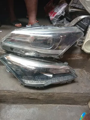 Headlight Suzuki Ciaz 2020 Model