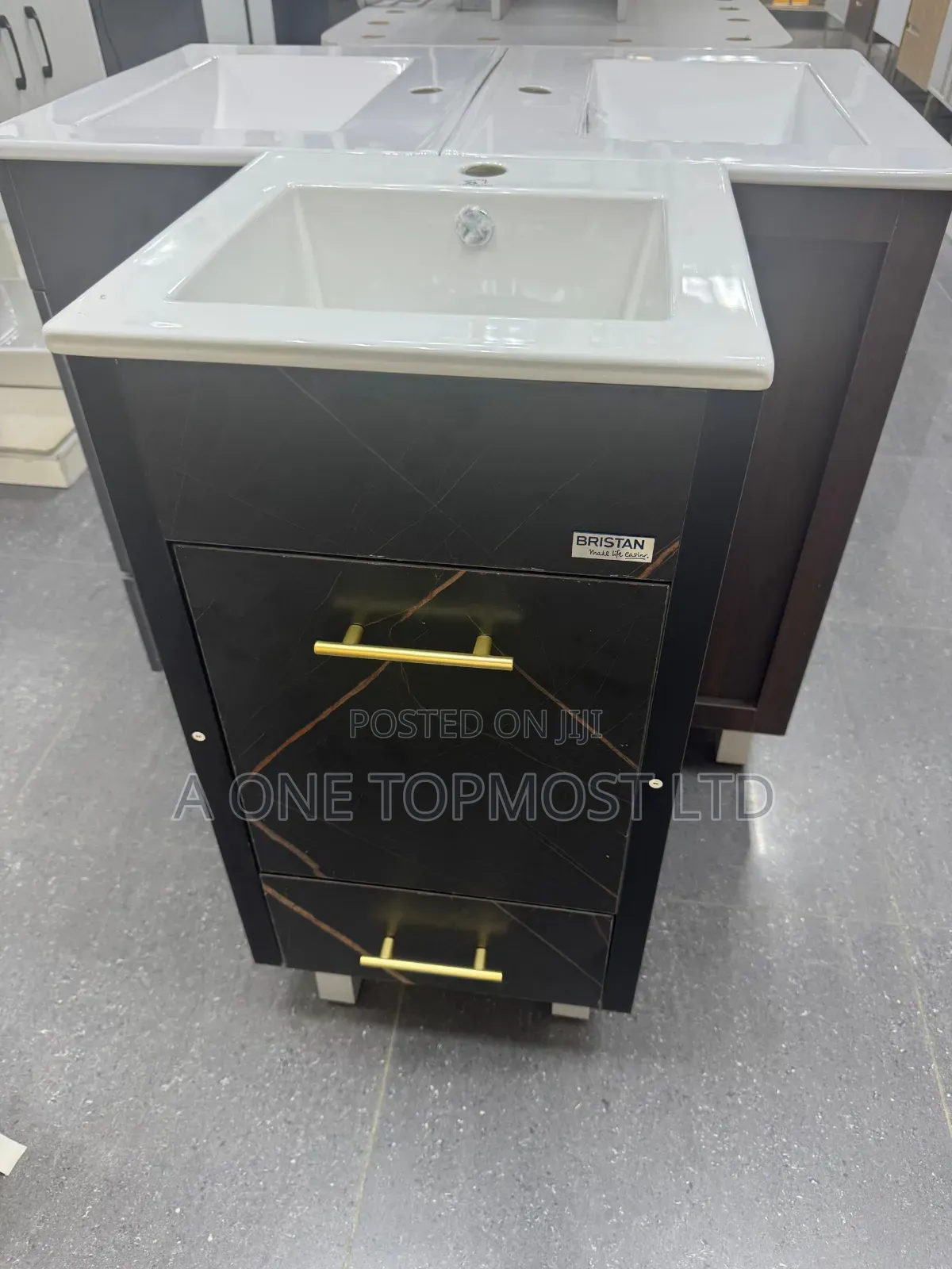 Cabinet (40cm)