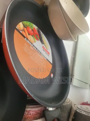 Aluminium Nonstick Cookware Pan