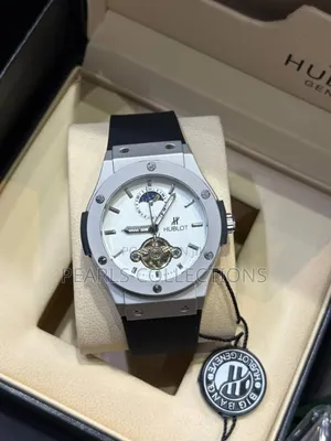 High Grade Quality Hublot Silver Leather Watch