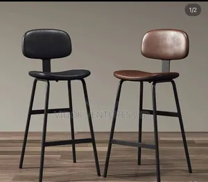 Bar Stools With Metal Legs and High Back