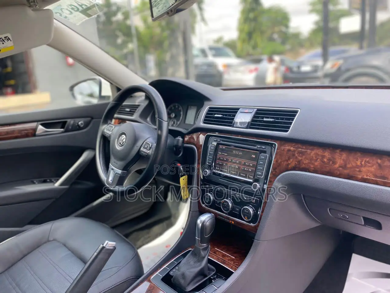 Volkswagen Passat 2012 White