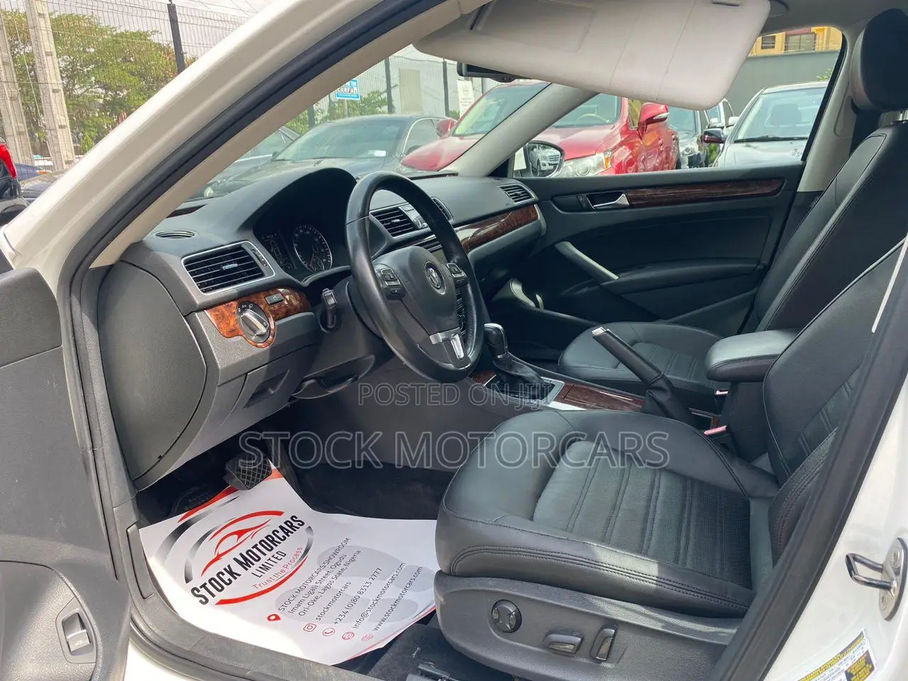 Volkswagen Passat 2012 White