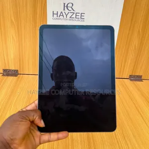 Apple iPad Air (2020) 256 GB Gray