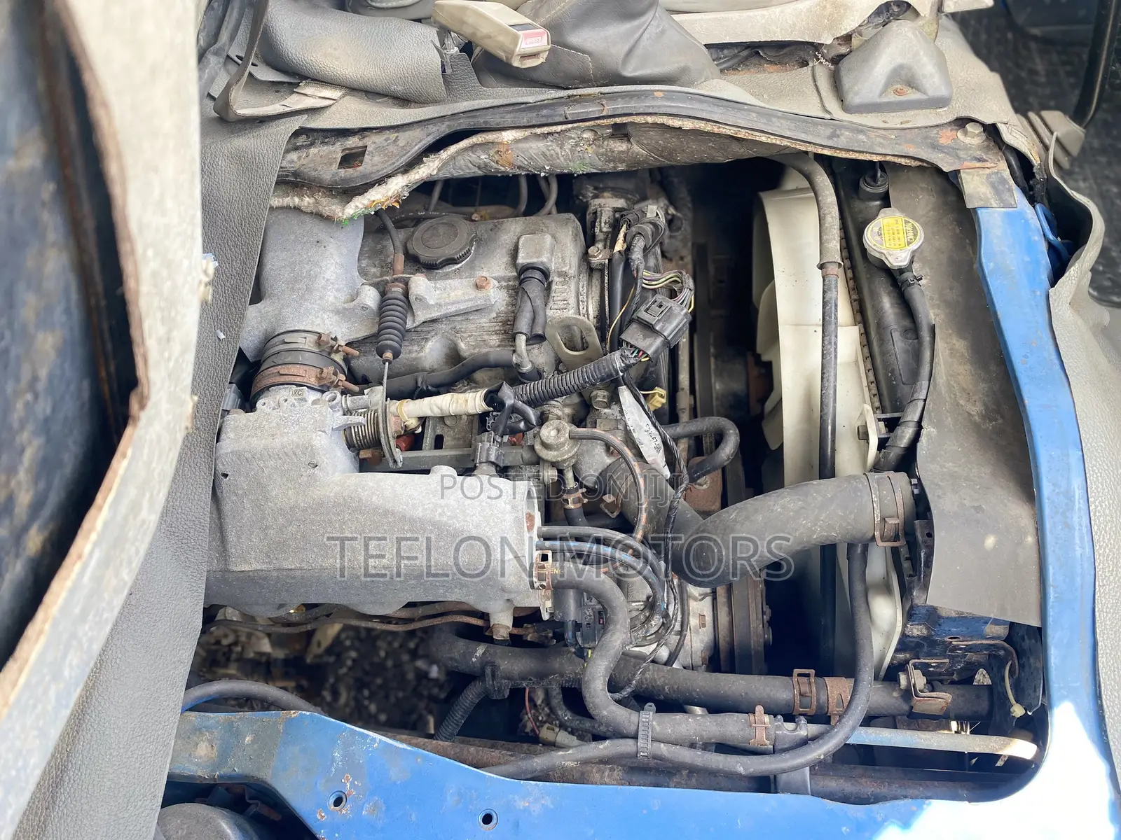 Ford E250 2010 Blue