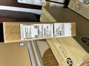 New Laptop HP 240 G9 8GB Intel Core I5 SSD 256GB