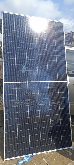 625 Watts Jinko Panels