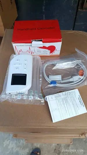 Hand Held Pulse Oximeter
