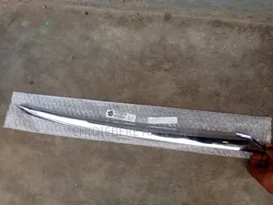 Original Headlight Chrome Pathfinder 2015 Model Available