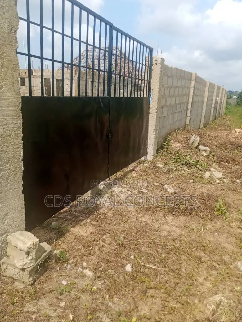 Two Bedroom Bungalow on 2plots+Developable Structure Fenced and Gated.
