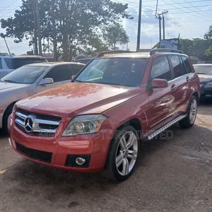Mercedes-Benz GLK-Class 2009 Red