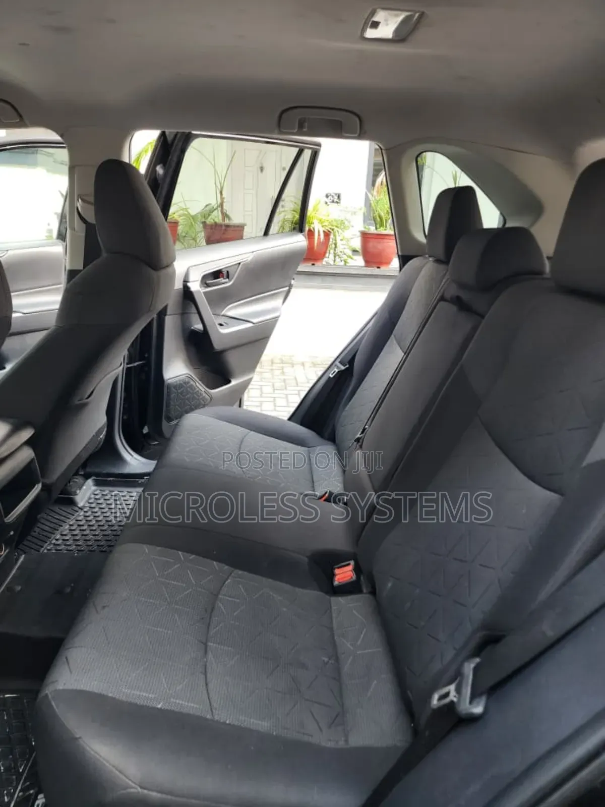 Toyota RAV4 2021 Black