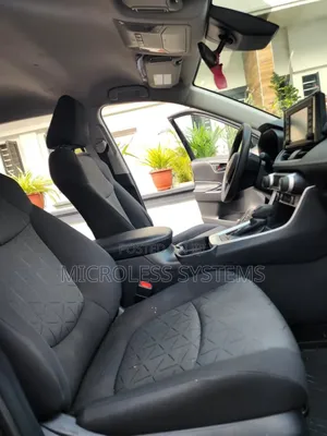 Toyota RAV4 2021 Black